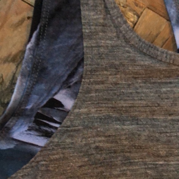 Sweaty Betty Workout Tank. Size XS - Picture 5 of 10